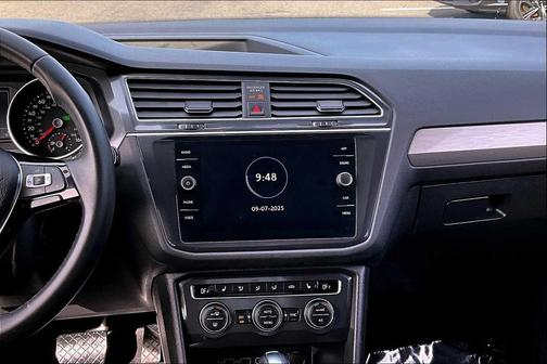 2020 Volkswagen Tiguan 2.0T SE 4MOTION