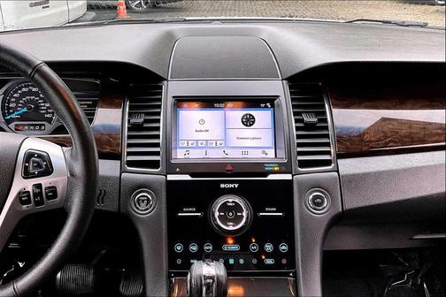 2019 Ford Taurus Limited