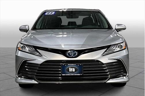 2023 Toyota Camry Hybrid XLE