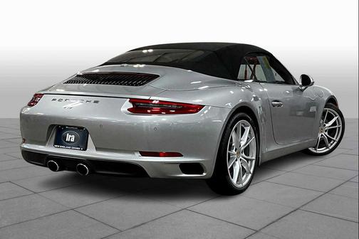 2017 Porsche 911 Carrera