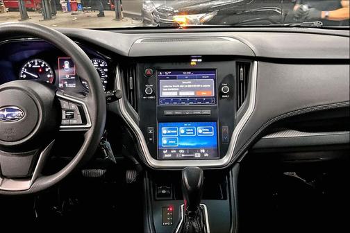 2021 Subaru Outback Base