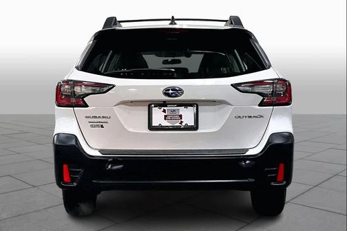 2021 Subaru Outback Base