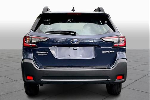 2025 Subaru Outback Base