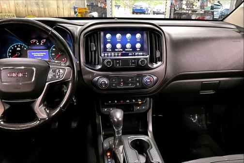 2022 GMC Canyon AT4