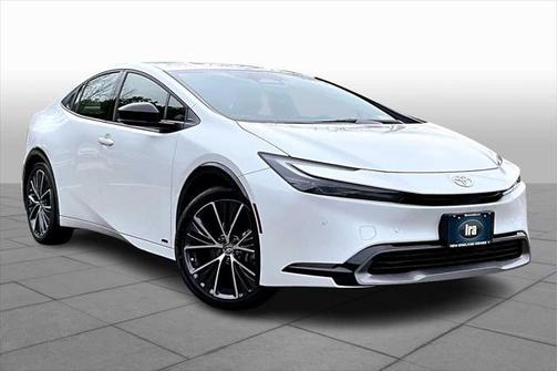 2024 Toyota Prius XLE