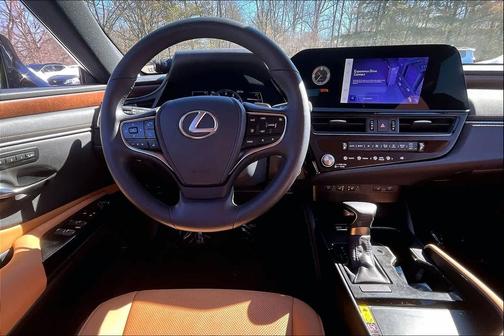2025 Lexus ES 350 Base