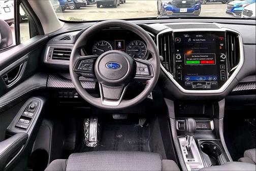 2023 Subaru Ascent Base 8-Passenger
