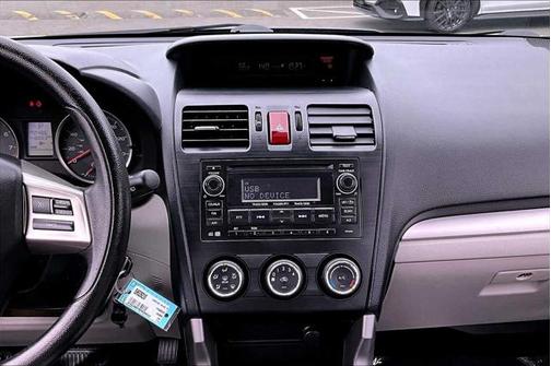 2014 Subaru Forester 2.5i