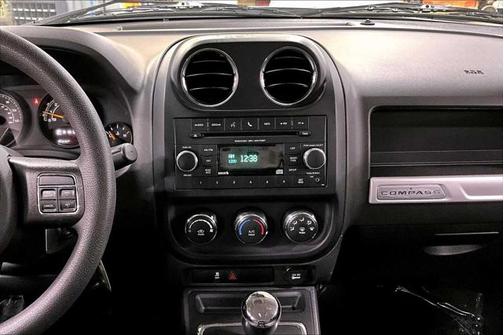 2016 Jeep Compass Sport