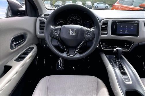 Lunar Silver Metallic 2017 Honda HR-V EX