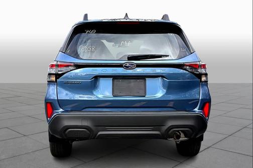 2025 Subaru Forester Base