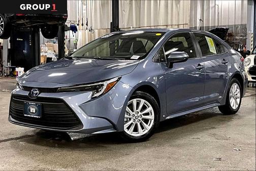 2025 Toyota Corolla Hybrid LE