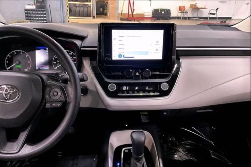 2025 Toyota Corolla Hybrid LE