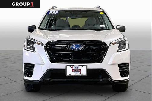 Crystal White Pearl 2023 Subaru Forester Base