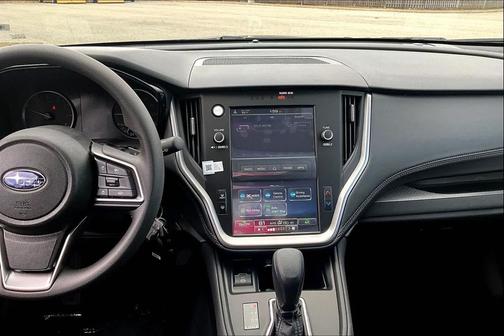 2025 Subaru Outback Base