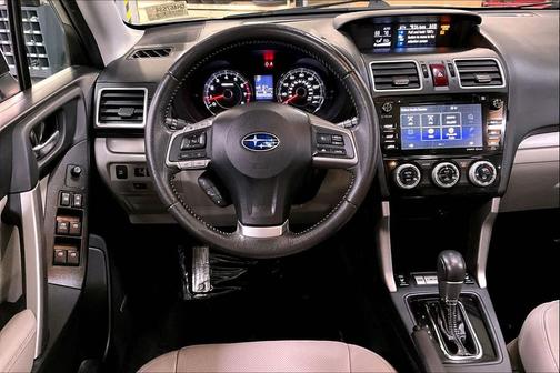 2016 Subaru Forester 2.5i Touring