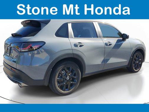 Urban Gray Pearl 2024 Honda HR-V Sport