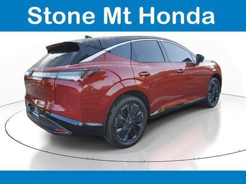 Scarlet Ember Tintcoat/Super Black 2025 Nissan Murano Platinum