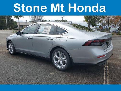 2025 Honda Accord LX 1.5T