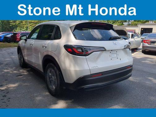 2026 Honda HR-V LX