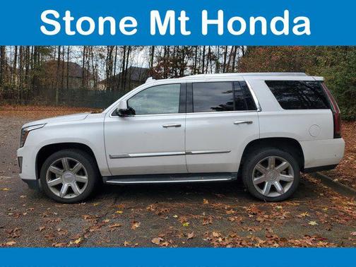 2017 Cadillac Escalade Luxury