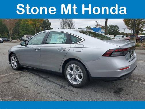 2025 Honda Accord LX 1.5T