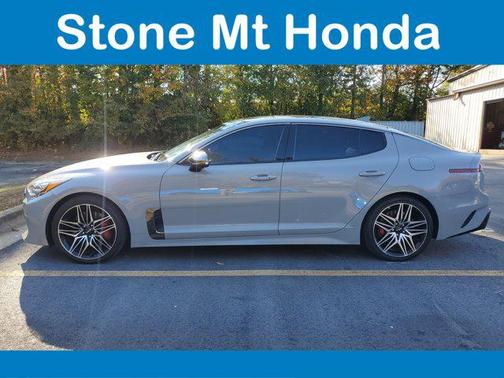 2023 Kia Stinger GT2