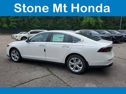 2025 Honda Accord LX 1.5T