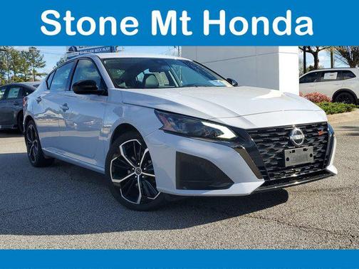 Gray Sky Pearl 2023 Nissan Altima 2.5 SR