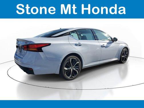 Gray Sky Pearl 2023 Nissan Altima 2.5 SR