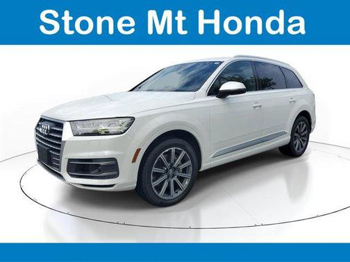 White Crystal 2017 Audi Q7 3.0T Prestige