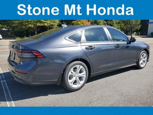 2025 Honda Accord LX 1.5T