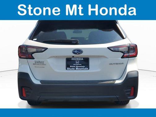 2022 Subaru Outback Base
