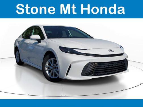 Ice 2025 Toyota Camry LE