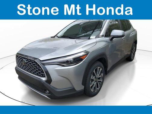 2023 Toyota Corolla Cross XLE