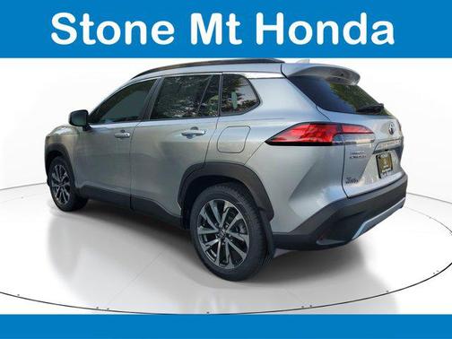 2023 Toyota Corolla Cross XLE