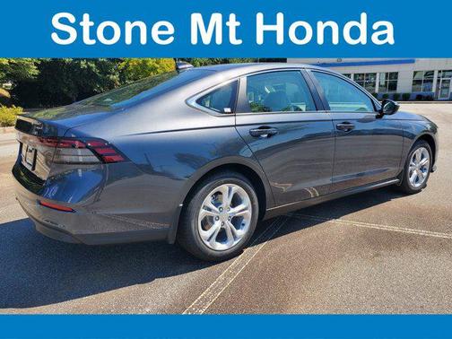 2025 Honda Accord LX 1.5T