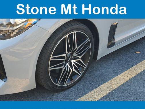 2023 Kia Stinger GT2