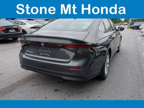 2025 Honda Accord LX 1.5T