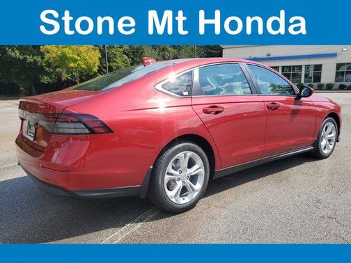 2025 Honda Accord LX 1.5T