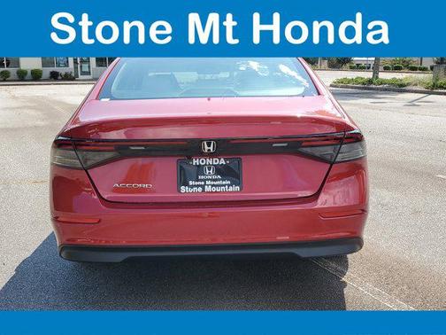 2025 Honda Accord LX 1.5T