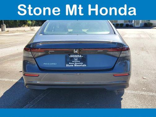 2025 Honda Accord LX 1.5T