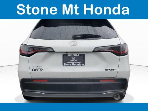 Platinum White Pearl 2026 Honda HR-V Sport