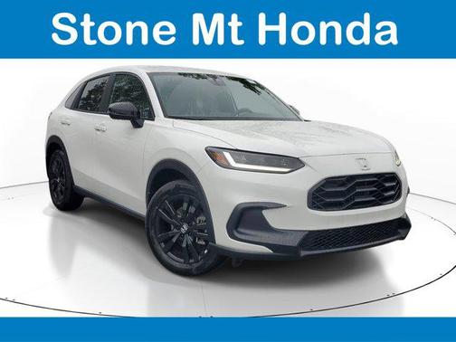 Platinum White Pearl 2026 Honda HR-V Sport