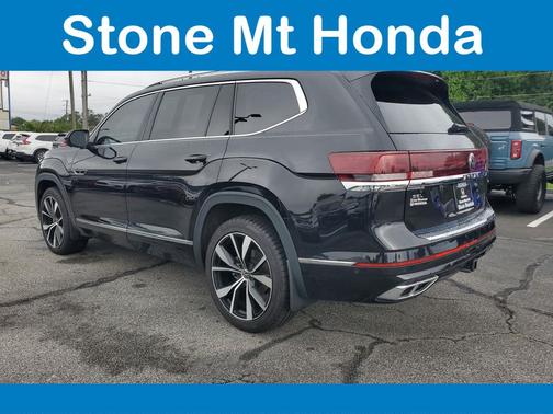 Black 2024 Volkswagen Atlas 2.0T SEL Premium R-Line 4MOTION