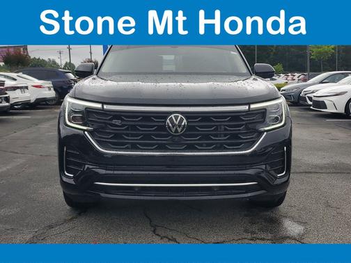 Black 2024 Volkswagen Atlas 2.0T SEL Premium R-Line 4MOTION
