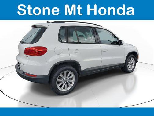 2017 Volkswagen Tiguan Limited 2.0T