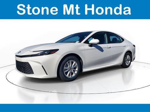 Wind Chill Pearl 2025 Toyota Camry LE