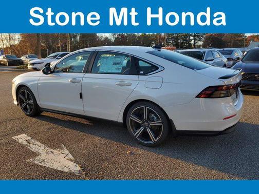 2025 Honda Accord Hybrid Base