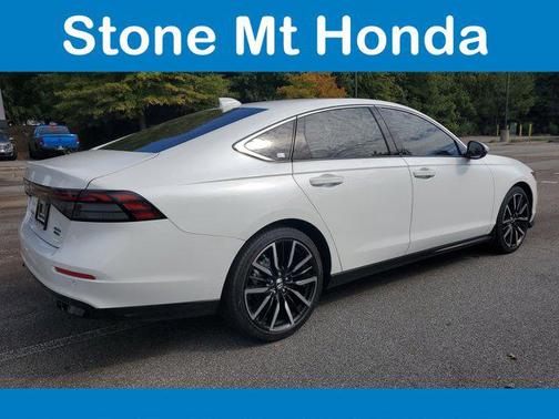 2024 Honda Accord Hybrid Touring
